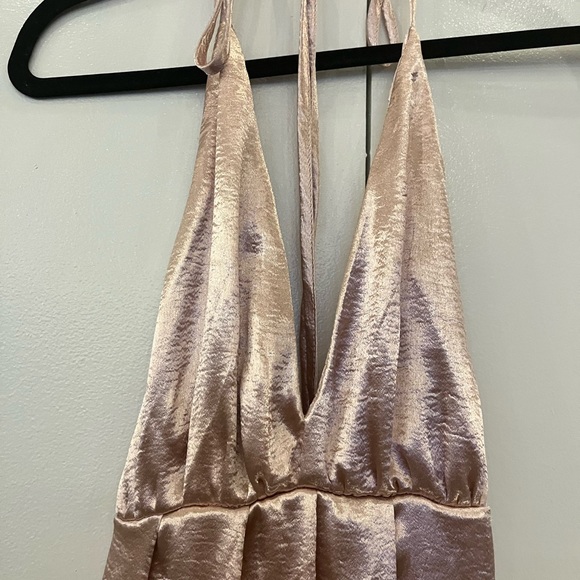 2/$30: Shein blush pink gorgeous gown with open back and slit - Picture 4 of 7